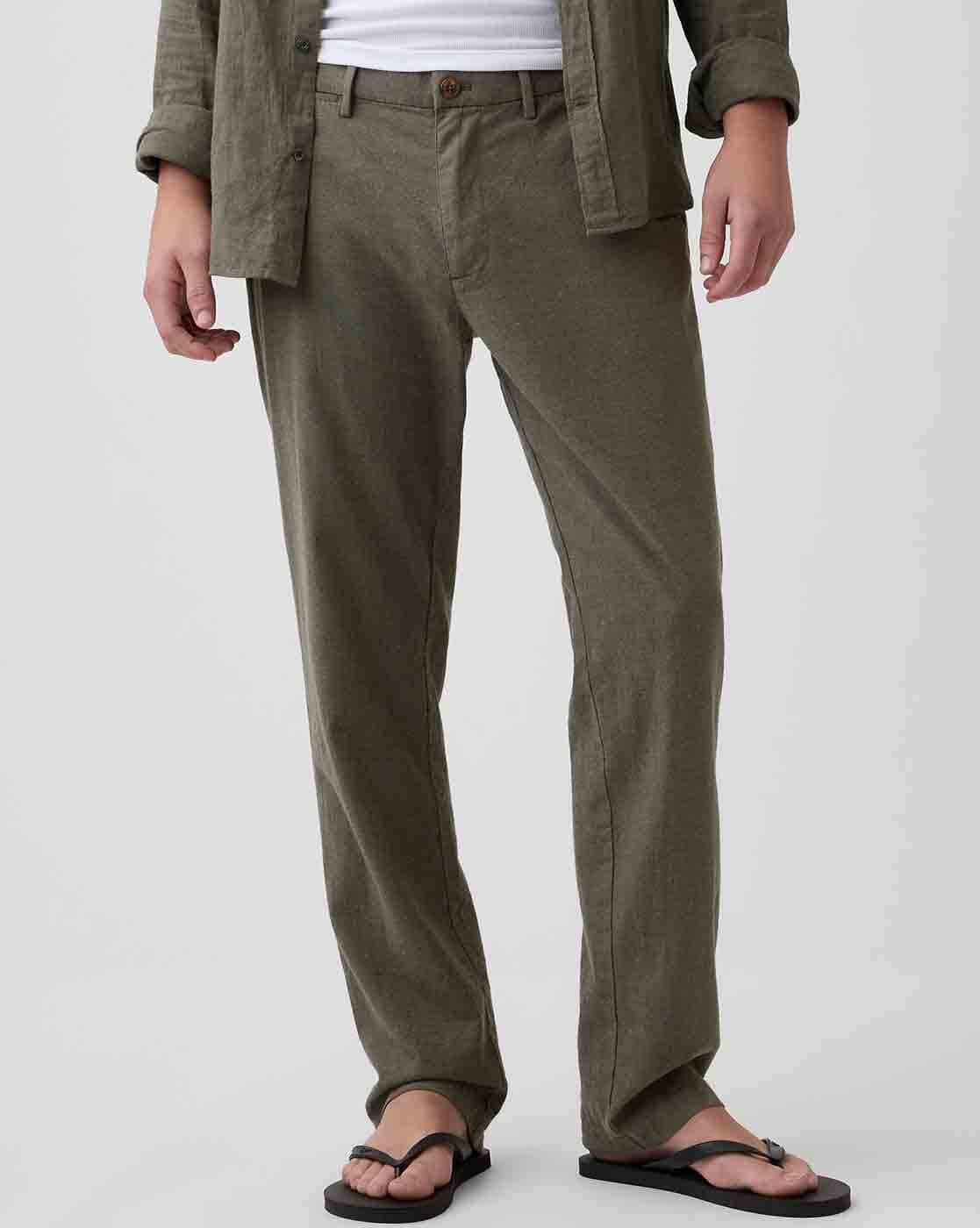 Men Solid Straight Fit Mid-Rise Trouser
