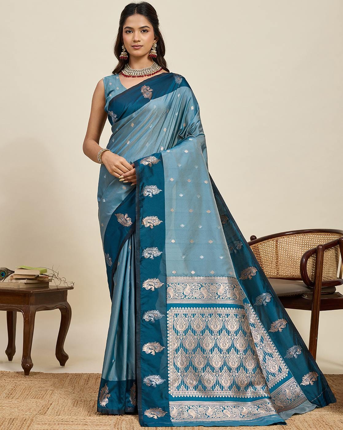 Fashionfricks Women Woven Saree with Blouse Piece For Women (Green, FS)