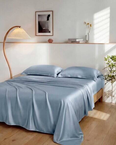 Anwyn Super King Bedsheet with 2 Pillow Covers