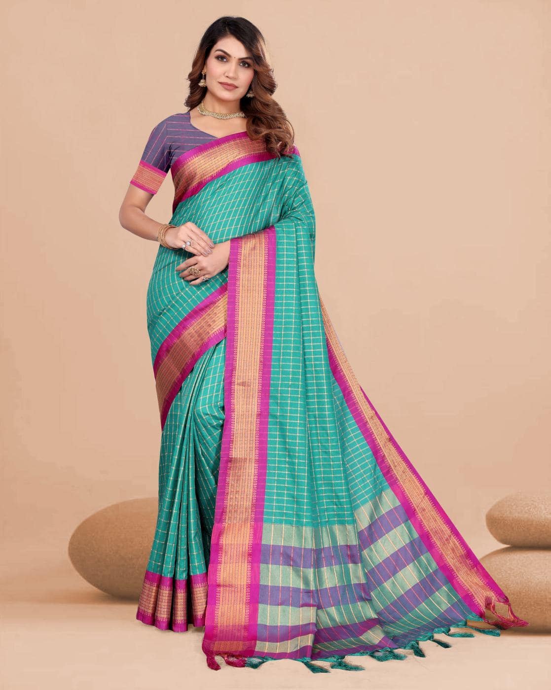 Fashionfricks Checked Saree with Running Blouse Piece For Women (Green, FS)