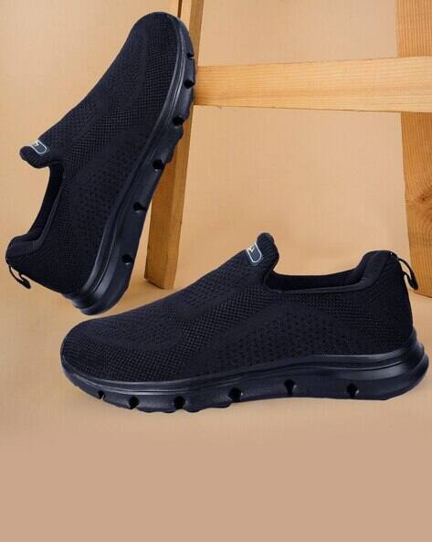 LANCER Men Mid-Top Slip-On with Round Toes