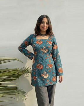 gosriki Women Floral Print Straight Kurti-picture-27