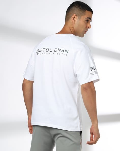 Teamspirit Men Boston F & B Print Regular Fit Crew-Neck T-Shirt
