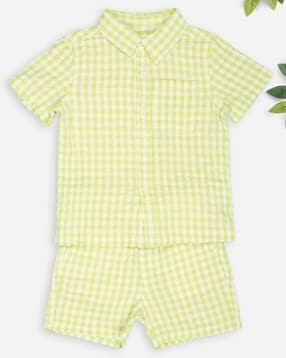 pantaloons baby Boys Striped Shirt & Shorts Set-picture-43