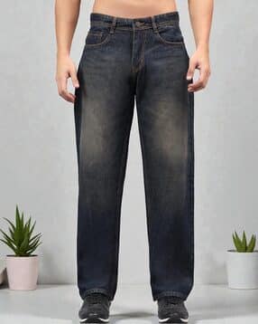 true fades Men Mid-Wash Straight Denim Jeans -picture-12