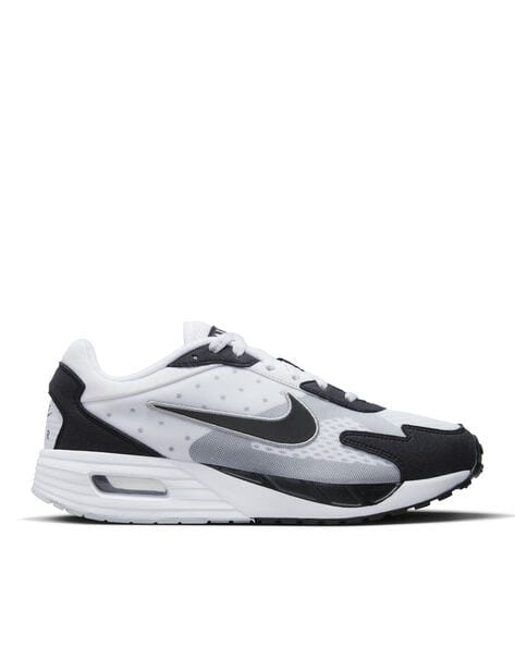 NIKE Men Air Max Solo Sneakers