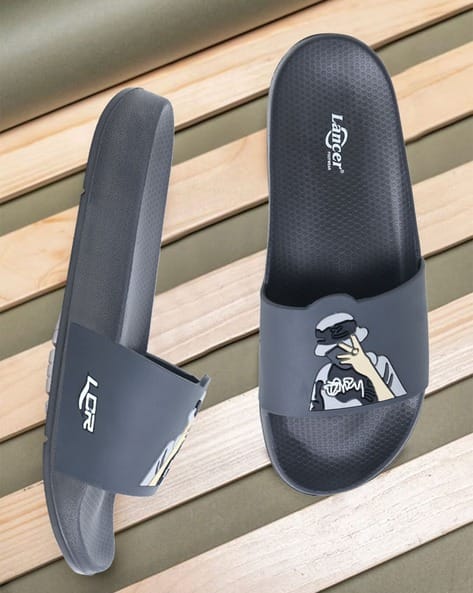 LANCER Men Graphic Print Slides