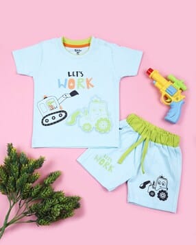 v-mart Printed T-Shirt & Shorts Set-picture-46