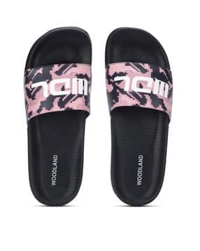 woodland Men Logo Print Sliders-picture-10