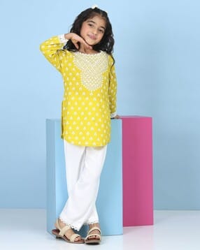 biba Girls Floral Print Straight Kurta Set-picture-42
