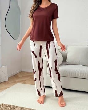 fyre rose Women Graphic Nightwear Set-picture-29