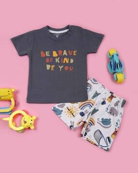 v-mart Printed T-Shirt & Shorts Set-picture-49