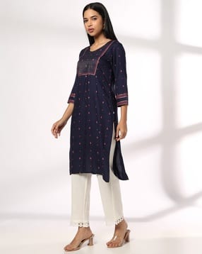 avaasa mix n' match Women Embroidered Straight Kurta-picture-38