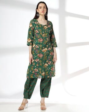 avaasa mix n' match Women Floral Print Straight Kurta with Pants-picture-10