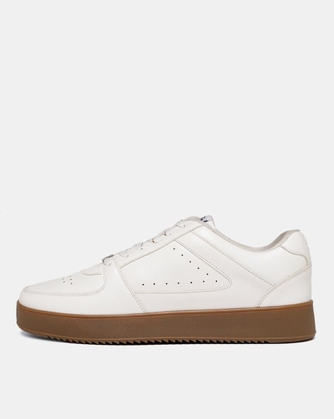 Men Round-Toe Low-Top Lace-Up Sneakers - Image 3