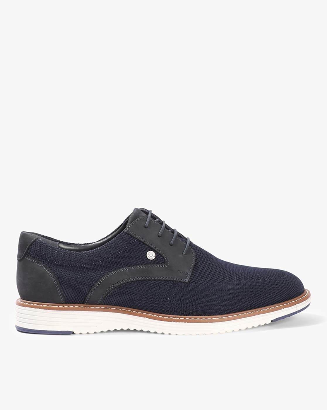 Men Lace-Up Shoes