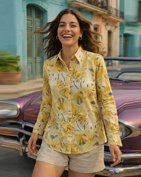 SVARAA Women Floral Print Relaxed Fit Top