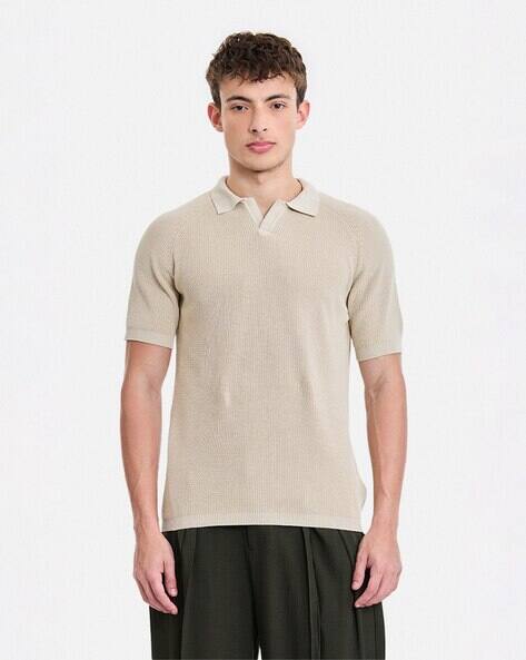 Buy BOTABOCHI Men Crochet Regular Fit Polo T-Shirt Online | Ajio.com