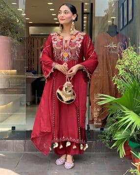 nyrika Women Embroidered Straight Kurta Suit Set-picture-12