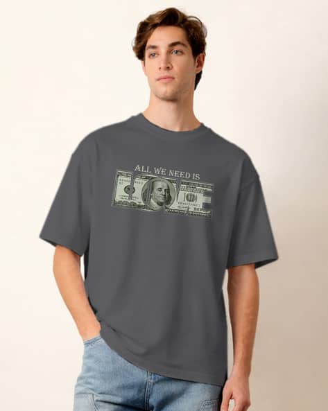 TOGS & TERRE Men Typographic Print Oversized Fit Crew-Neck T-Shirt