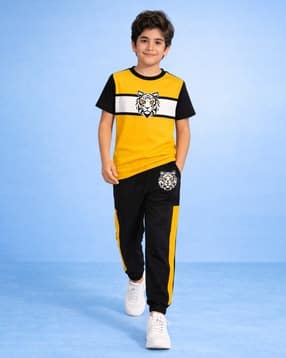 trampoline Boys Graphic Print Pants & T-Shirt Set-picture-49