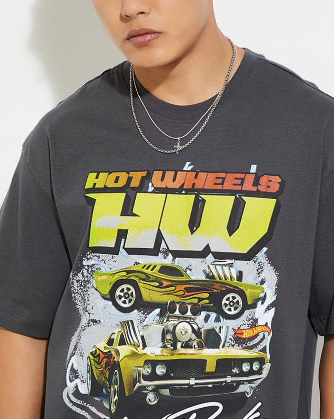 Buy MAX Hot Wheels - Men Hot Wheels P Online | Ajio.com