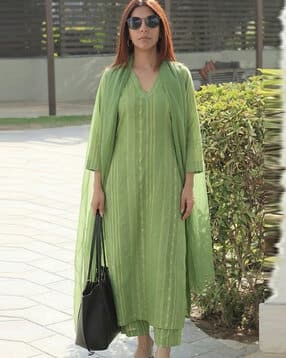 svaraa Women Printed 3-Piece Straight Kurta Set-picture-38