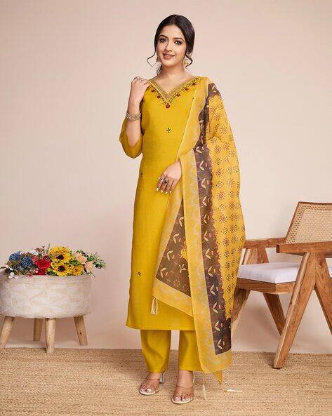HB VENTURE Women Embroidered Anarkali Kurta with Pants & Dupatta