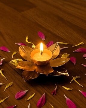 habere india Handcrafted Lotus-Shaped Brass Diya-picture-33