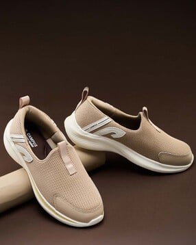 campus Women Round-Toe Slip-On Walking Shoe-picture-17