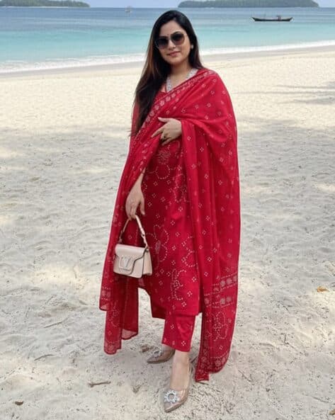 SVARAA Floral Straight Kurta Set