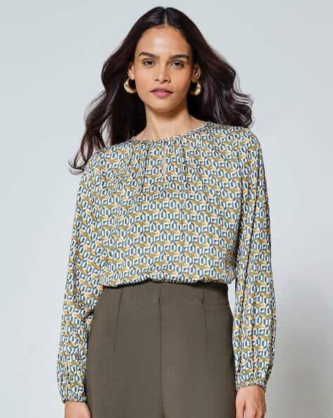 AND Women Printed Regular Fit Top