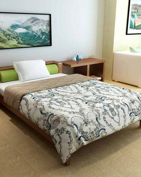 Divine Casa 120-150 Floral Print Quilted Single Bed Comforter