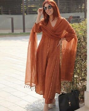 svaraa Women Striped Straight Kurta Suit Set-picture-23