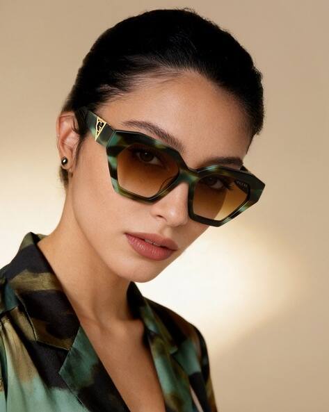 GUESS Women UV Protected Gradient Hexagonal Full-Rim Sunglasses - GUS001875592FSG
