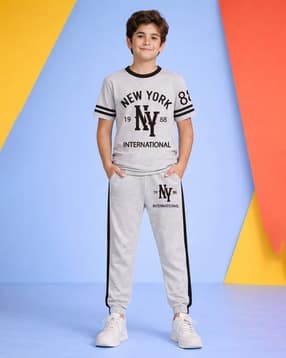 trampoline Boys Typographic Print Pants & T-Shirt Set-picture-22
