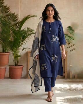 kiana house of fashion Women Embroidered 3-Piece Straight Kurta Set-picture-32