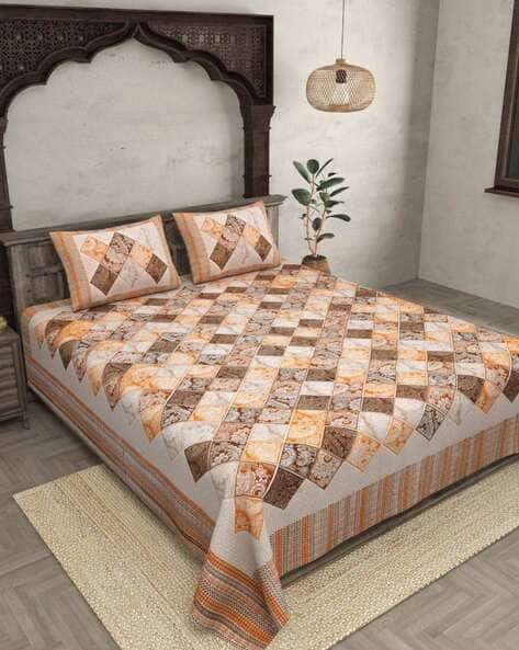Jaipur Fabric 240 TC Floral Print Double Bedsheet with Pillow Covers