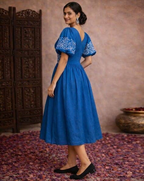 chinese dress ladies Buy Nishat Black Silk Velvet Dress for women online