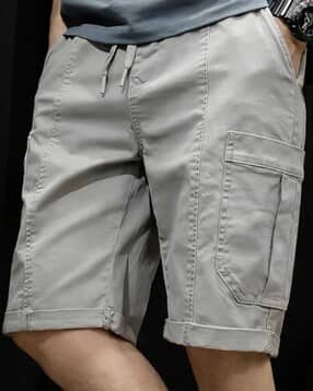 Men Regular Fit Cargo Shorts