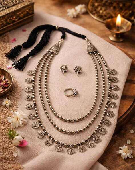 The Pari Women Antique Multi-Piece Set