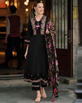 Women Embroidered 3-Piece Anarkali Kurta Set-image-37