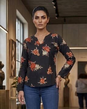 revangi Women Floral Print Relaxed Fit Top-picture-13