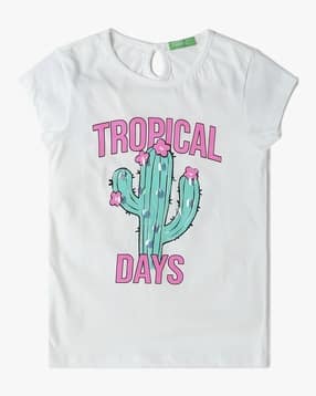united colors of benetton Girls Typographic Print Regular Fit Round-Neck T-Shirt-picture-41