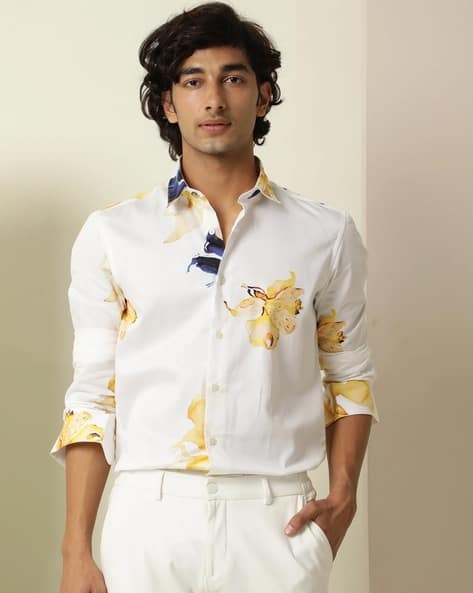 EYEBOGLER Men Printed Regular Fit Spread-Collar Shirt