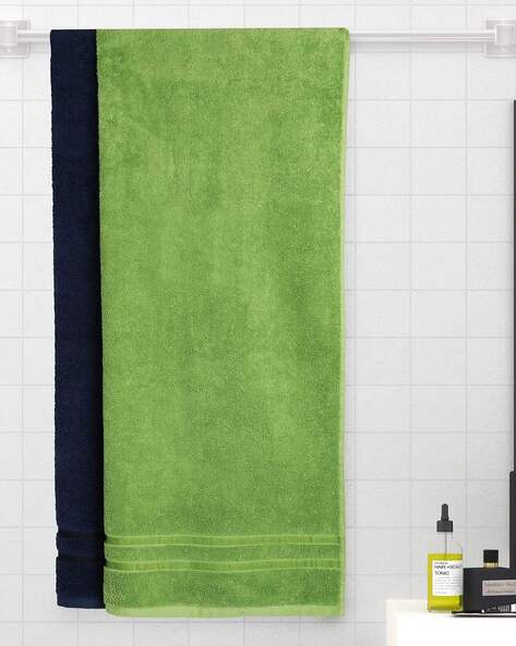 SPACES Set of 2 Super-Absorbent Bath Towels