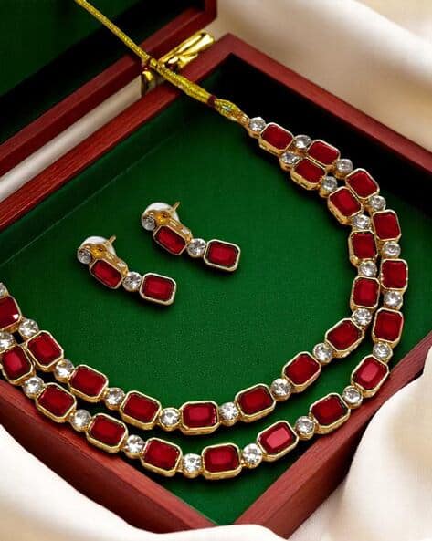 Oomph Women Ethnic Necklace And Earrings Set