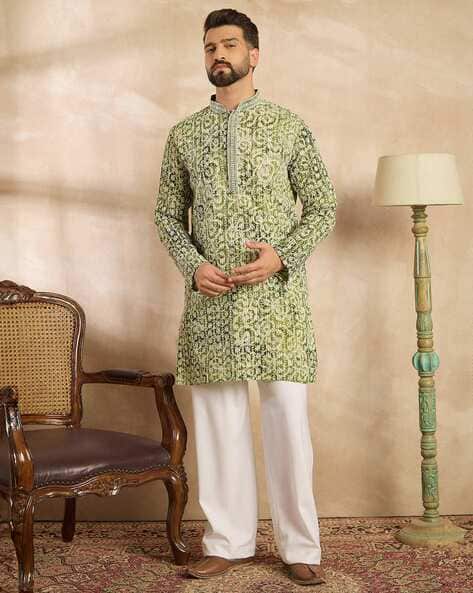 Men Relaxed Fit Mandarin-Neck Long Kurta