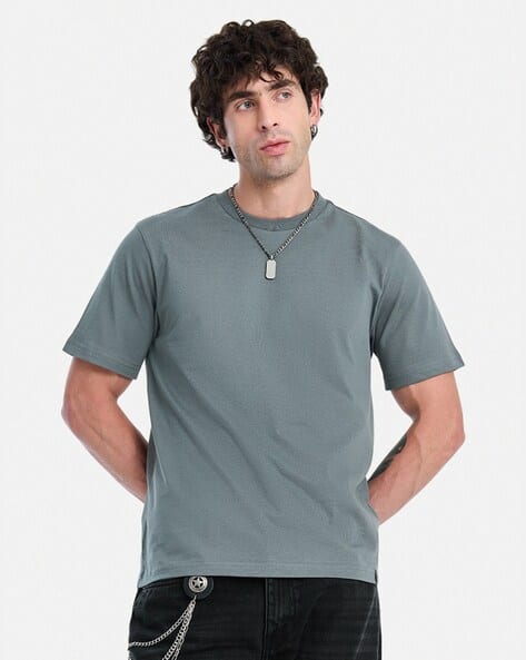 SNITCH Men Regular Fit Crew Neck T-Shirt