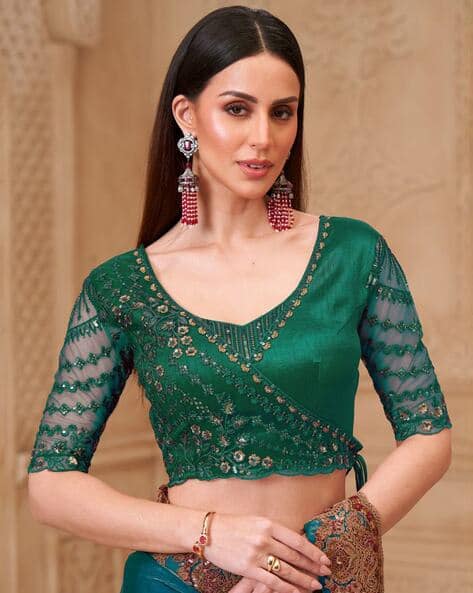 Saree mall Women Embroidered Designer Saree with Blouse Piece - Image 4
